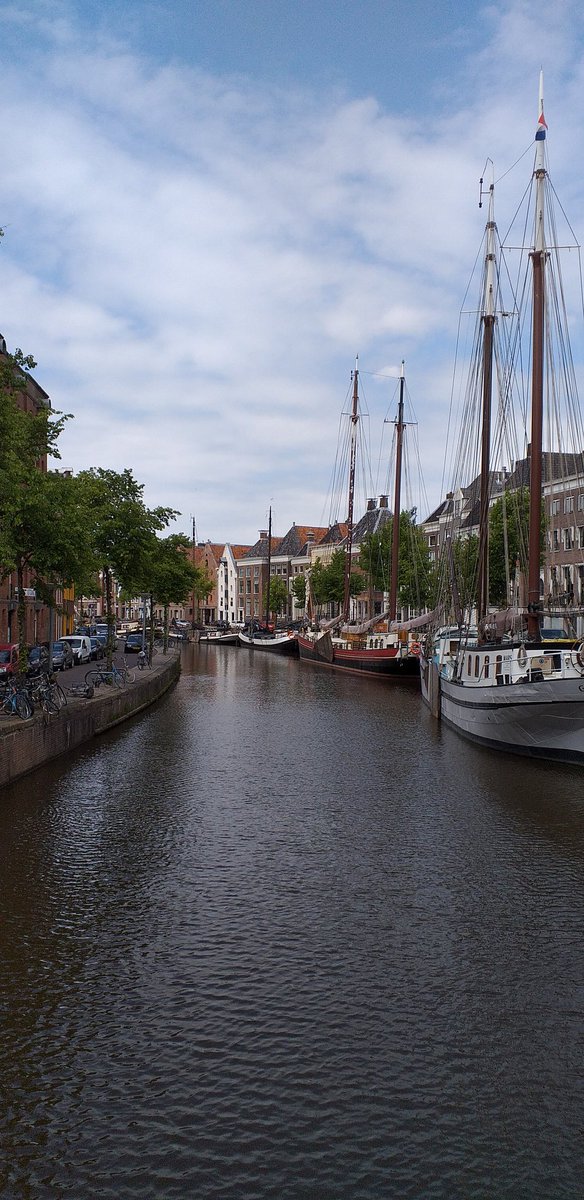ClaudiaZw1968's tweet photo. Dagje #Groningen....
Hou van oude gevels en schepen met masten!
#HogederA
T'was gezellig met m'n jongste dochter, maar owh.....die c maatregelen....😣 https://t.co/tdWPrBIHrB