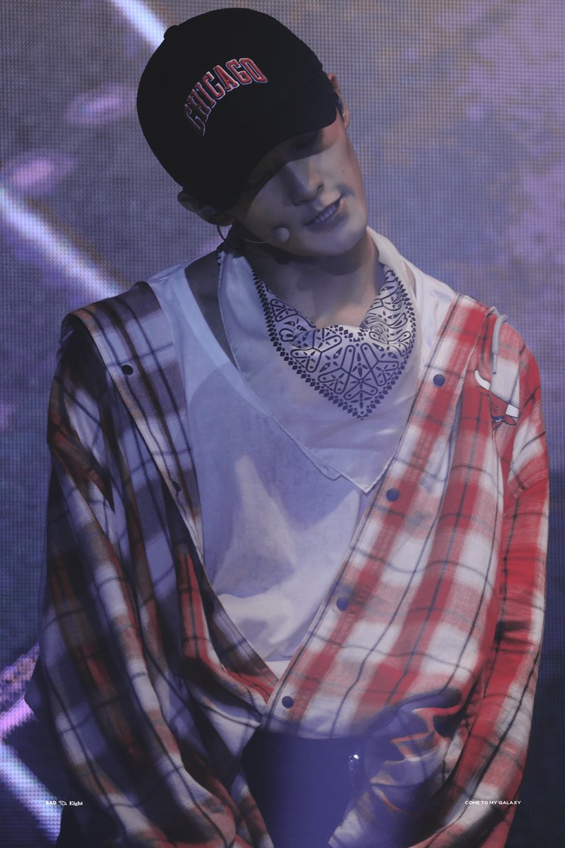 bad8ight's tweet photo. 💣❤️💣
180714 #마크 #MARK #NCT127 https://t.co/k0CUMFMLNA