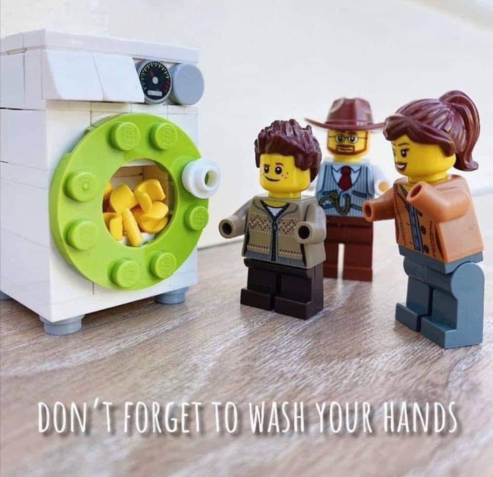 SoPlastComp's tweet photo. Don't forget to wash your hands! #plastic #lego #goodpractice #using #habits #together #protectyourself #protecttheothers @LEGO_Group https://t.co/GleQCKf2jr