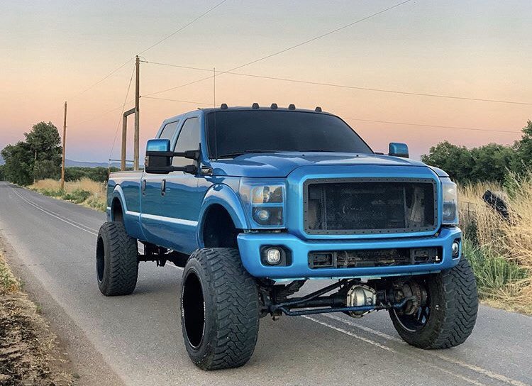 FordTruckLife's tweet photo. Super Duty 👌 https://t.co/b6ZAtiJf7E