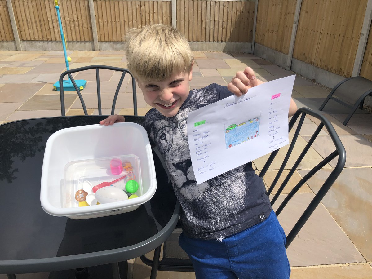 kelogsj's tweet photo. Louis enjoyed the floating &amp; sinking task today @BGrovePrimary #BGP3 https://t.co/OrVfM42goq