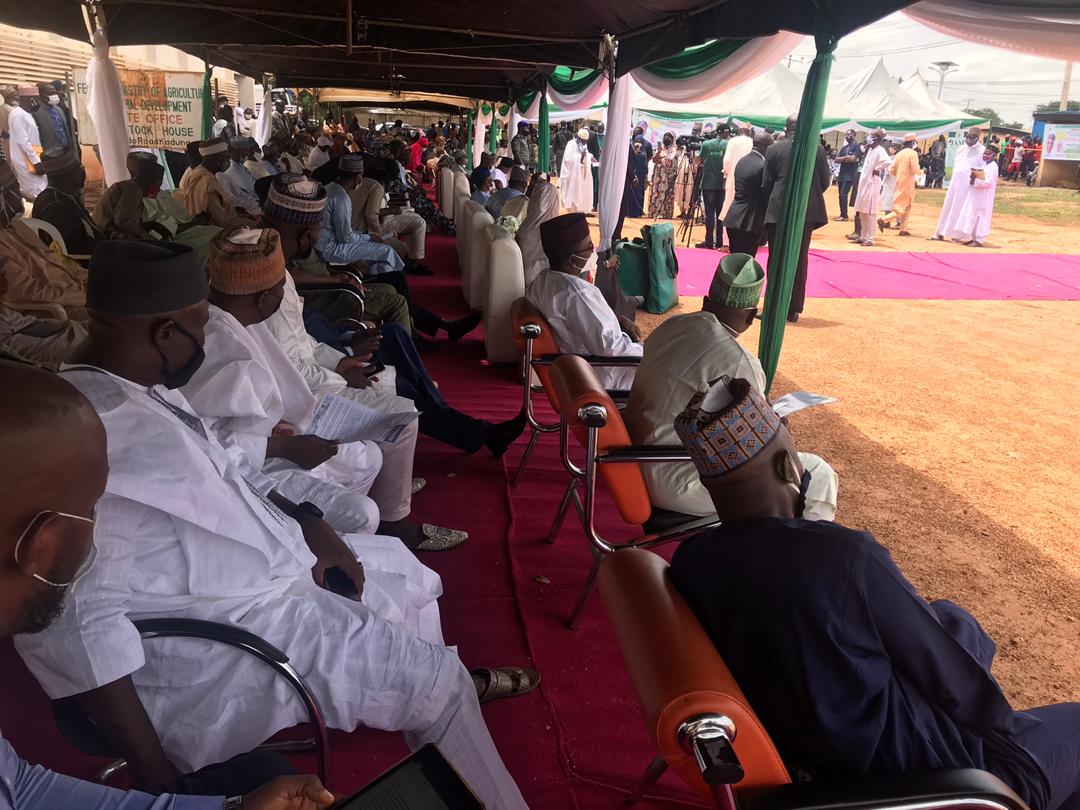 Last week in Kano, we collaborated with development partners led by International Crops Research Institute for Semi Arid Tropics (ICRISAT), to flag-off the distribution of sorghum, millet, cowpea and rice to 8,200 farmers from 13 States".To this end, the Minister said... 10/19