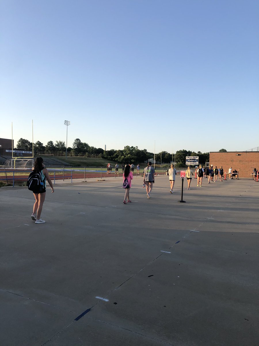 YellowjacketsFB's tweet photo. Day 2 of @PCnowisthetime is rolling!  Strength + Safety + Choctaw= Best in the Biz!
#StingEm🐝🤙 https://t.co/7J3z0jK41x