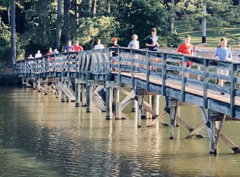 JNoblet1's tweet image. Doggs XC running @ Ft Yargo!