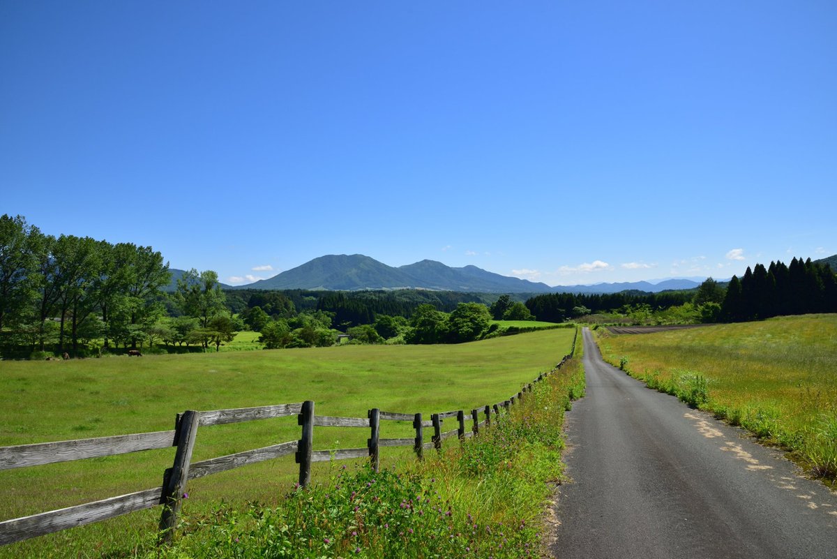 ひるぜん焼そば好いとん会 蒜山観光協会 Auf Twitter 新緑から深緑へ 蒜山高原の風景が美しすぎて 美しすぎて 美しすぎて 美しすぎて Love蒜山 蒜山高原 Okayama Japan Daisenokinationalpark 大山隠岐国立公園 草原 水田 深緑 美しすぎる ひるぜん焼そば好いとん会 蒜山観光協会 Auf Twitter 新緑から深緑へ 蒜山高原の風景が美しすぎて 美しすぎて 美しすぎて 美しすぎて Love蒜山 蒜山高原 Okayama Japan Daisenokinationalpark 大山隠岐国立公園 草原 水田 深緑 美しすぎる