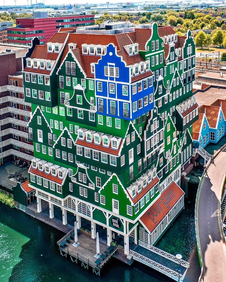 JavalavaTours's tweet photo. Inntel Hotel Amsterdam Zaandam was made to look like a stack of traditional Zaandam houses ❤️

📍#Zaandam #Zaanstad #Netherlands #VisittheNetherlands #ExploretheNetherlands #DiscovertheNetherlands #NetherlandsTourism #Dutch #Europe #TheOriginalCool 🇳🇱

📸 world_walkerz https://t.co/84XFcKhrBs