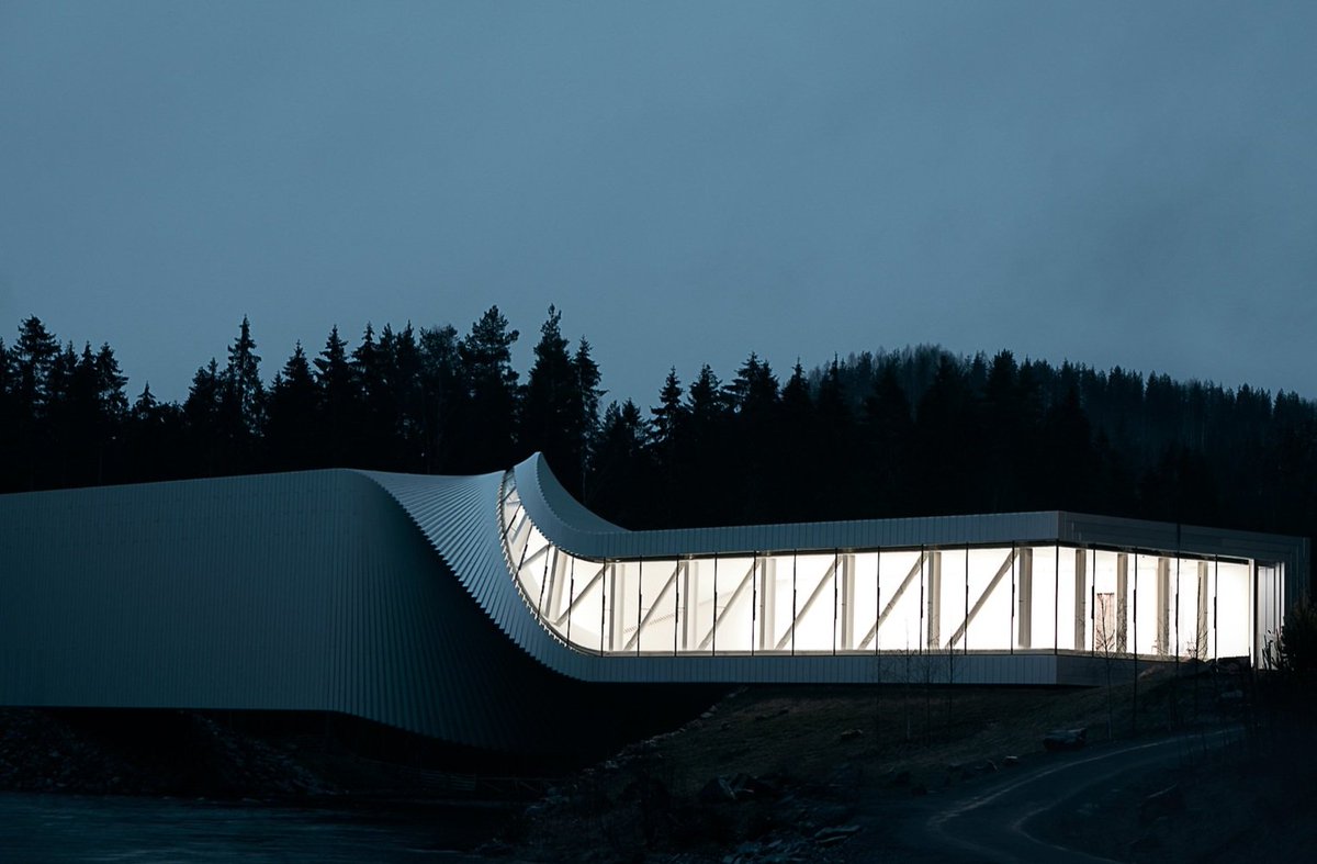 BIG's Twist Museum Photographed Through the Lens of Jacob Due #ArchitecturalPhotography #Photography @BIGstertweets <a href="/BjarkeIngels/">BjarkeIngels</a>
archdaily.com/937052/bigs-tw… @archdaily
