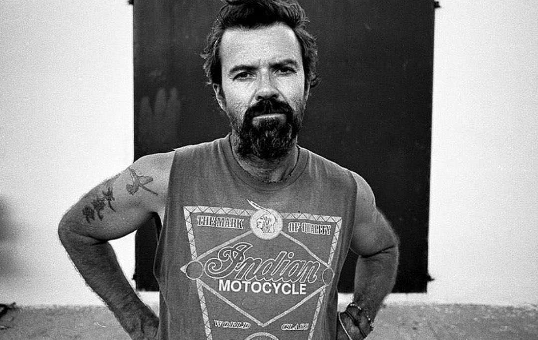 manuelcarrasco_'s tweet photo. Gracias por tanto compañero! Por tu música y tu buena energía siempre! Cuánta vida hecha canciones nos diste!!! #paudones #jarabedepalo https://t.co/hEUFgO8CRR