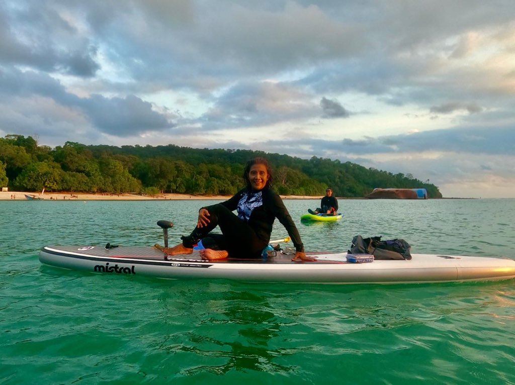susipudjiastuti's tweet photo. Menikmati World Ocean Day bersama keluarga 😘💕💕 https://t.co/Mn4jo7ftcq