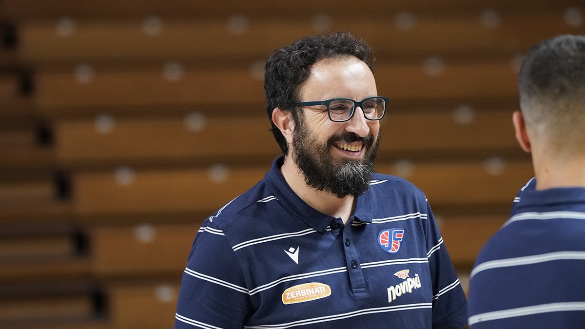 juniorcasale's tweet photo. Settore Giovanile: stagione interrotta, ma il lavoro non si è fermato.
L'intervista al nostro Responsabile del Settore Giovanile, Andrea Fabrizi: https://t.co/Yi5g9oSUns
#JCPrimeTime | @LNPSOCIAL https://t.co/JNRluat1GU