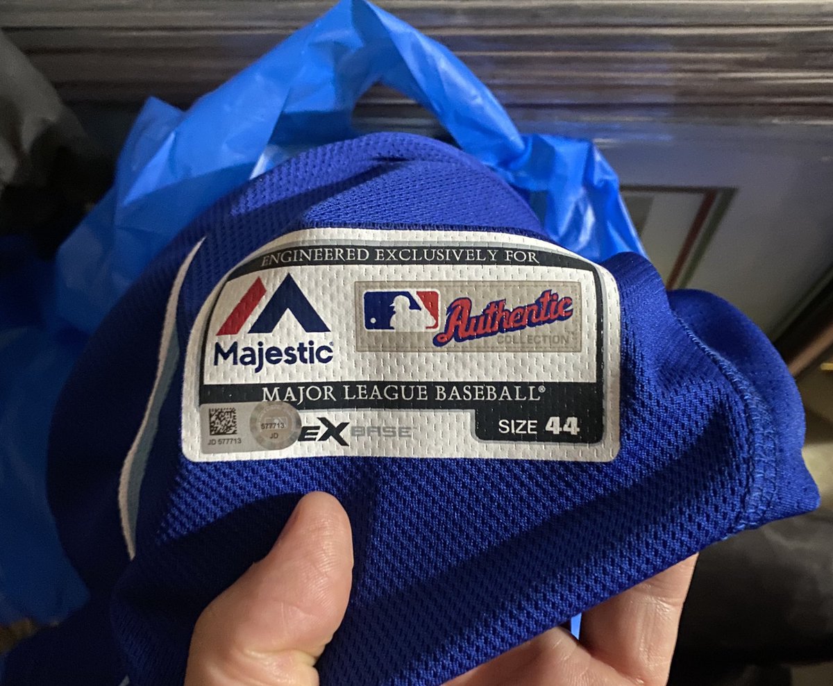 SpartyHawkCache's tweet photo. @PSAcard Get some @nick3lopez game used baseball gear signed: ball, bat & jersey! #MLBAuthentic https://t.co/YN78huIQGl