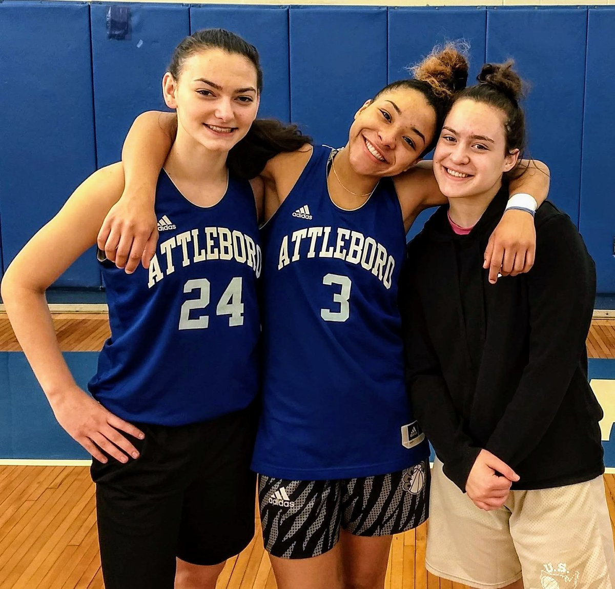 As Graduation is upon us, shout-out to our amazing seniors who have left their mark on the AHS community. Jackie MacDonald  Nyah Thomas and Liv McCall. #TheyareBluePride
<a href="/nyahthomas3/">nyah thomas</a> <a href="/LivMccall/">Liv Mccall</a> <a href="/jackie12702/">Jackie MacDonald</a> @mhoule32 @AboroPrincipal
