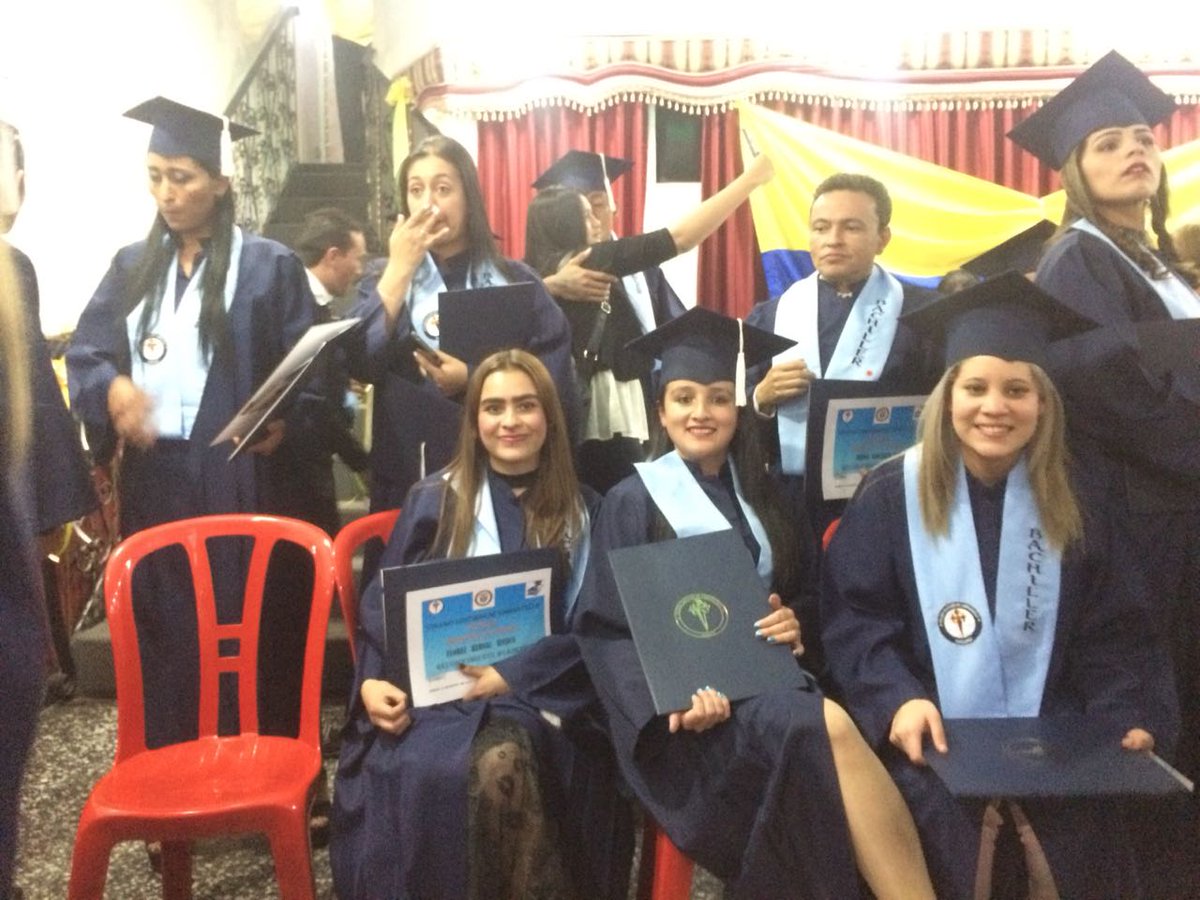 BFEFUNDACION's tweet image. BACHILLERATO EN 6 MESES INFORMACIÓN WHATSAPP O LLAMADA 3125922898 TOTALMENTE LEGAL