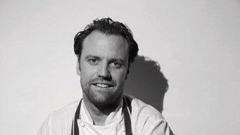 Richardvines's tweet image. Chef Brett Graham says he cannot reopen the Ledbury as long as social distancing is in place and he doesn't know what will happen after that. All suppliers have been paid in full at their usual rate and there are no outstanding invoices. Staff are in a consultation period.