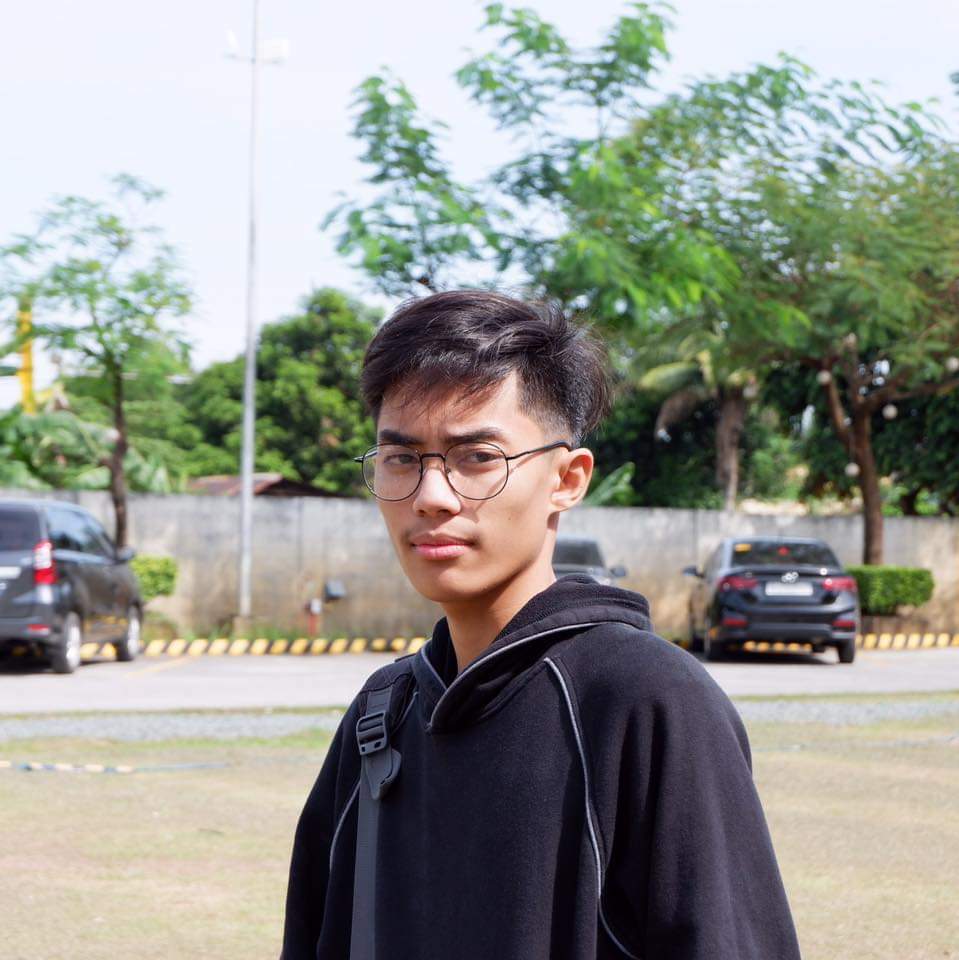 ChriziaHenson's tweet image. Tangena bat ang ggwapo nyo ah? Ode kayo na cheeee! 
Wala mga jowa yan HAKHAK
Basta tercero, walang jowa AHAHAHHA
@JxshBrcln @alquirozzz  @rickylacanlale @Ccpayawalsss 
#AMIGOSFOREVER