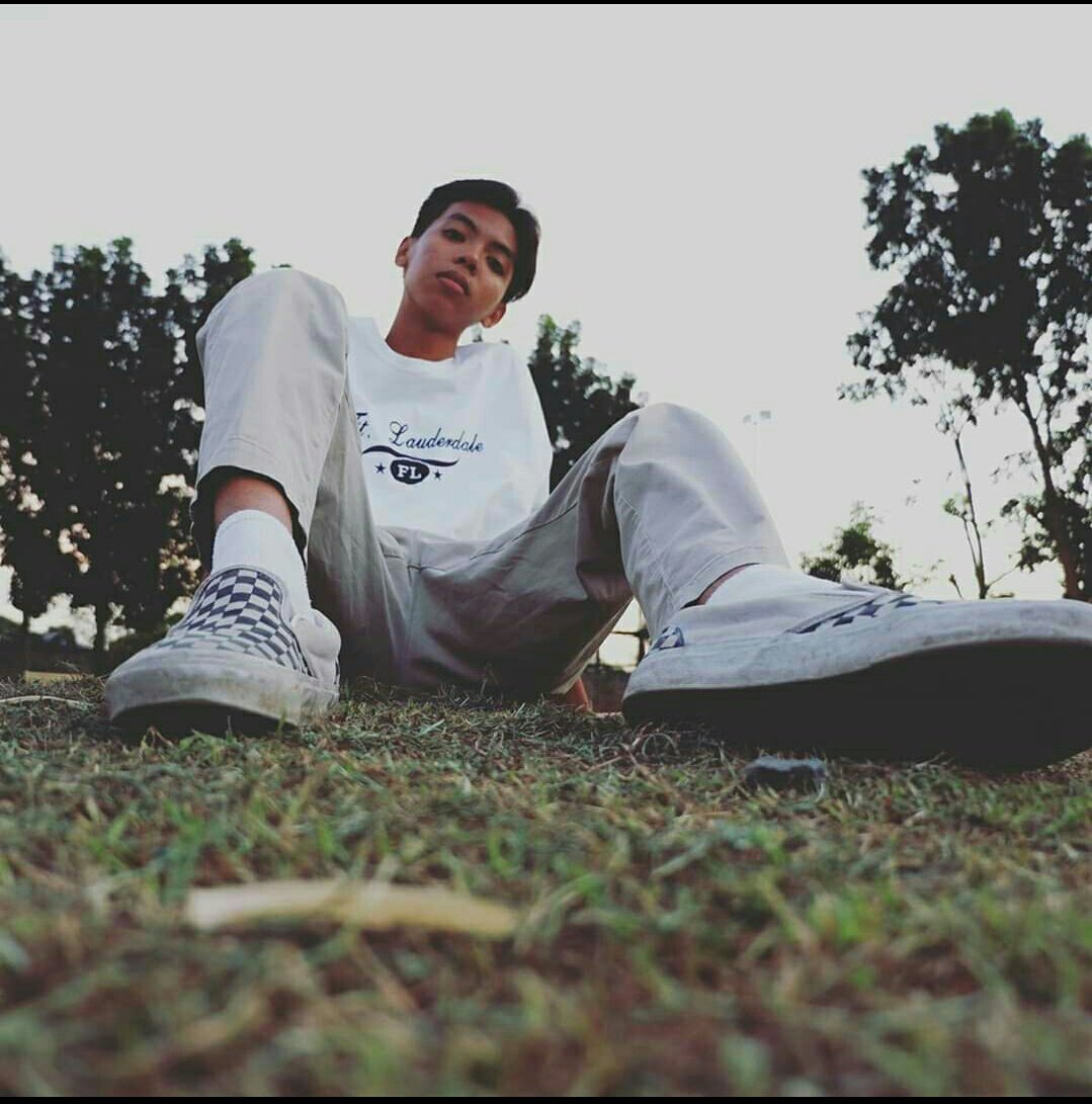 ChriziaHenson's tweet image. Tangena bat ang ggwapo nyo ah? Ode kayo na cheeee! 
Wala mga jowa yan HAKHAK
Basta tercero, walang jowa AHAHAHHA
@JxshBrcln @alquirozzz  @rickylacanlale @Ccpayawalsss 
#AMIGOSFOREVER