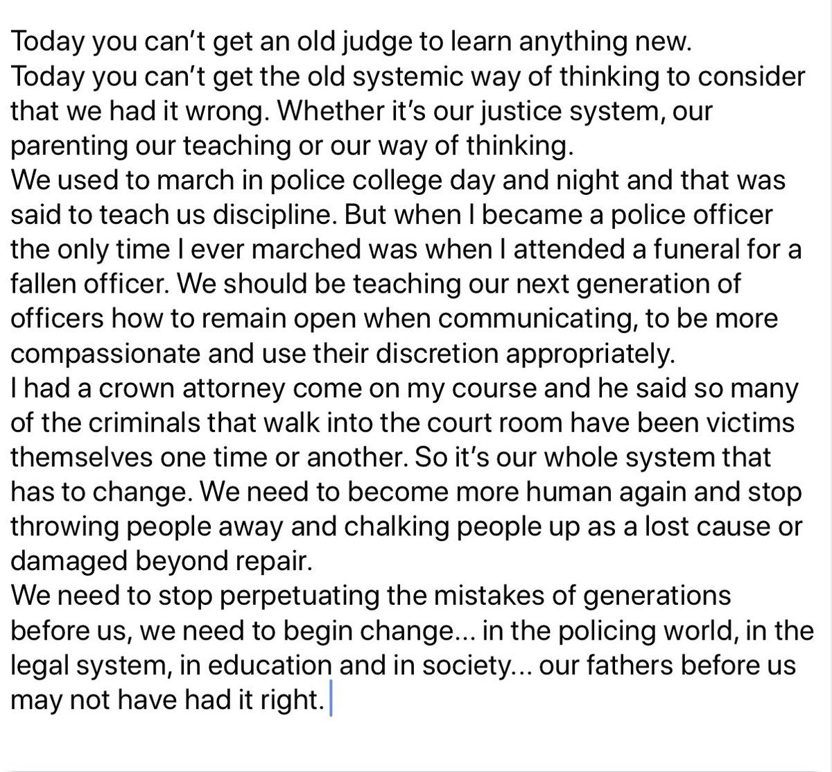 George Couchie Redtail Hawk tweet media