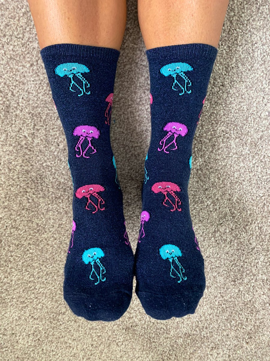 jade_bell14's tweet image. I missed #WorldOceansDay yesterday so figured I’d better catch up today ☺️

🐳🐬🐋🦈🐟🐠🐡

#SockDown #DaySeventyNine #FocusPositive