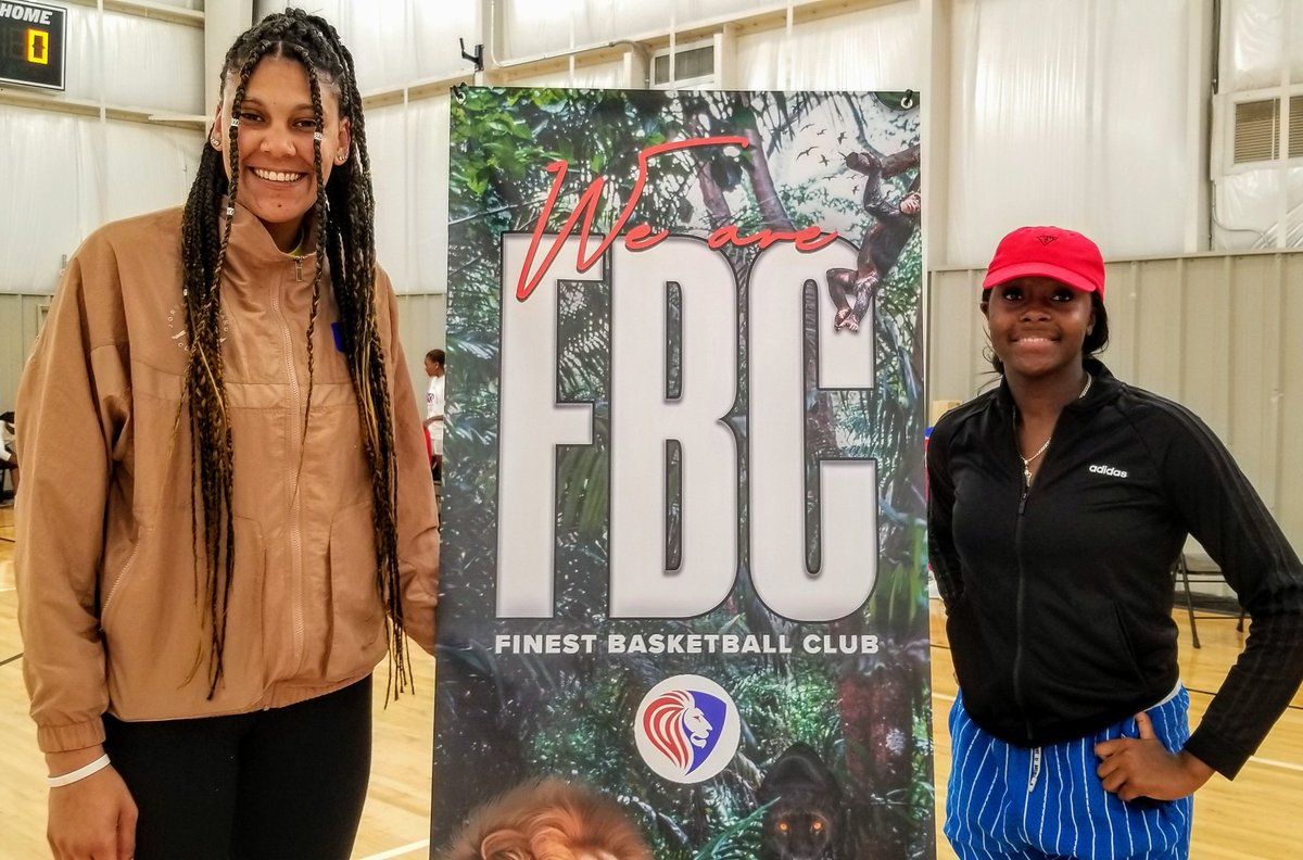 365whoops's tweet photo. 🚨🔥 #FBCOpenRun 🔥🚨
#CGHR | #TheCarolinas
📍 Columbia, SC

@FBCMotton - Held a workout in SC to get everyone ready for this Summer

2020 - 6'7" - Post - Kamilla Cardoso @CuseWBB Signee

2021 - 5'9" - Guard - Raven Johnson @HollywoodRaven - @GirlsWestlake

These 2 did not play. https://t.co/3Geur18WAX