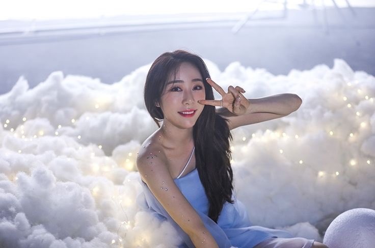 Yeonjungpics_'s tweet photo. Butterfly MV Shooting Site by Melon 

#우주소녀 #WJSN #우주소녀_우주로_날아_버터플라이 #WJSN_Fly_Like_BUTTERFLY #WJSN_Butterfly #연정 #Yeonjung https://t.co/oCvDwU59vy