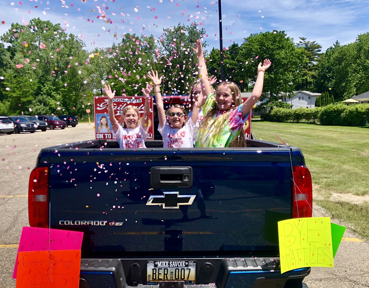 Carolyn Brown tweet media