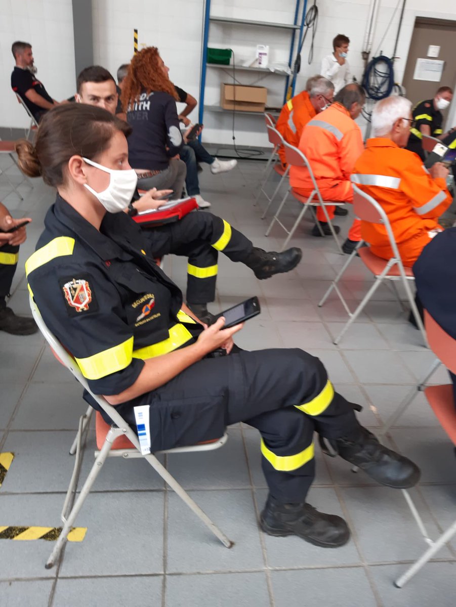 SDIS83's tweet image. Ces mises en situations sont réalisées en partenariat avec #UIISC7, nos partenaires forestiers #DDTM, @ONF_Officiel, #CCFF, le @Departement_Var et nos collègues @sdis_06 @Pompiers_13 @MarinsPompiers afin de tester le matériel et imaginer de nouveaux usages #NouvellesTechnologies