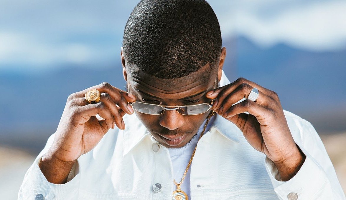 Kulturlesite_'s tweet photo. CONCOURS ! 

Avec Views, on vous offre 2 places pour le prochain concert de Ninho à l’AccorHotels Arena à Paris dans quelques mois.

Pour gagner : 
RT + FOLLOW @VIEWS_MAG

Binbinks ! Tirage le 20 Juin. https://t.co/gaFrhYC4vR