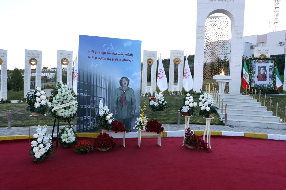 Maryam_Rajavi_F's tweet photo. #Marjan était une femme qui s’est insurgée contre la dictature religieuse, contre tout ce qu’engendrait l’extrémisme et l���archaïsme. Saluons cette révolte, saluons cet esprit de résistance et saluons ce libre-choix résolu et tenace jusqu’à son dernier souffle. #FreeIran https://t.co/k1Hyp9Gfd1