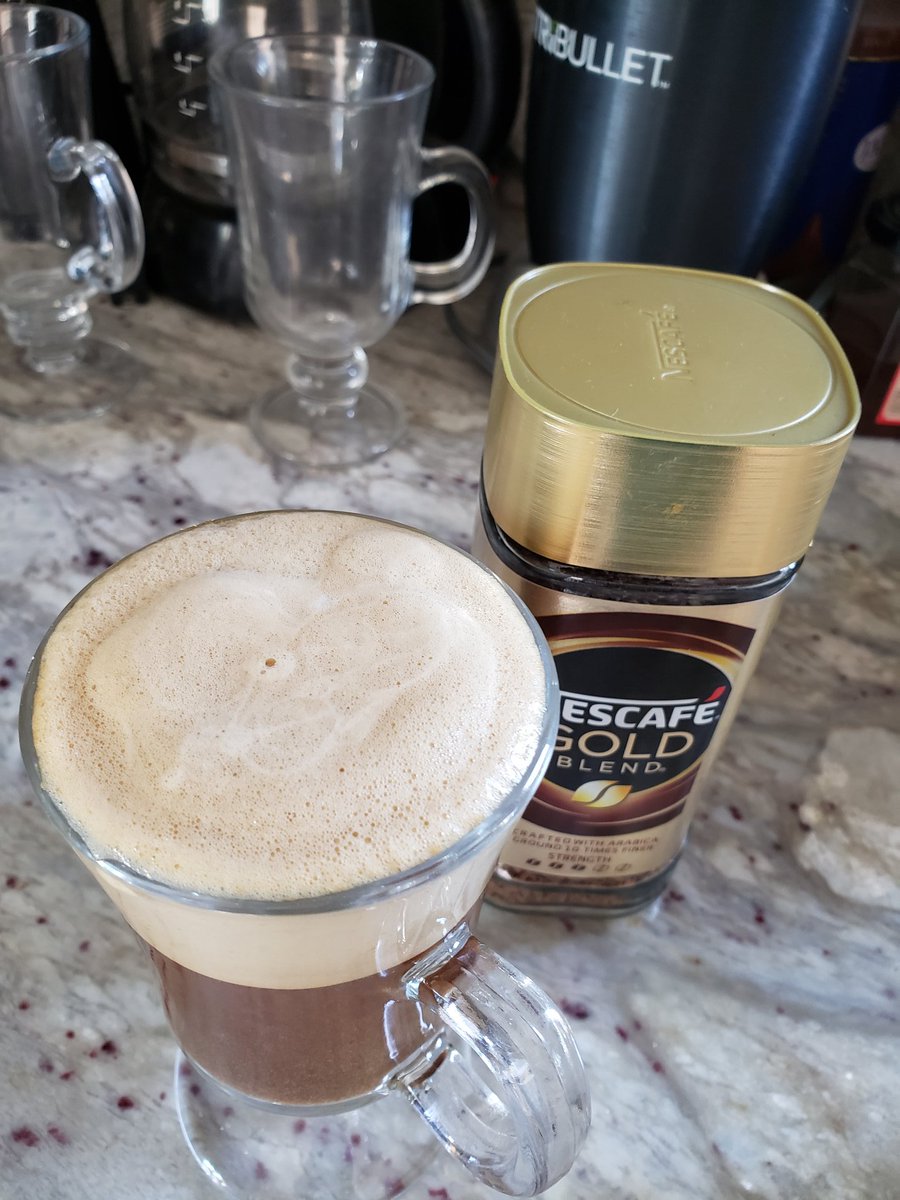 belwill1989's tweet photo. #WFHLife continues...
If you're like me you ❤💞 notebooks and ✔ off your checklist. #Routine - up early, #exercise #getready #Coffee #showupontime https://t.co/0ANZZj5SSy