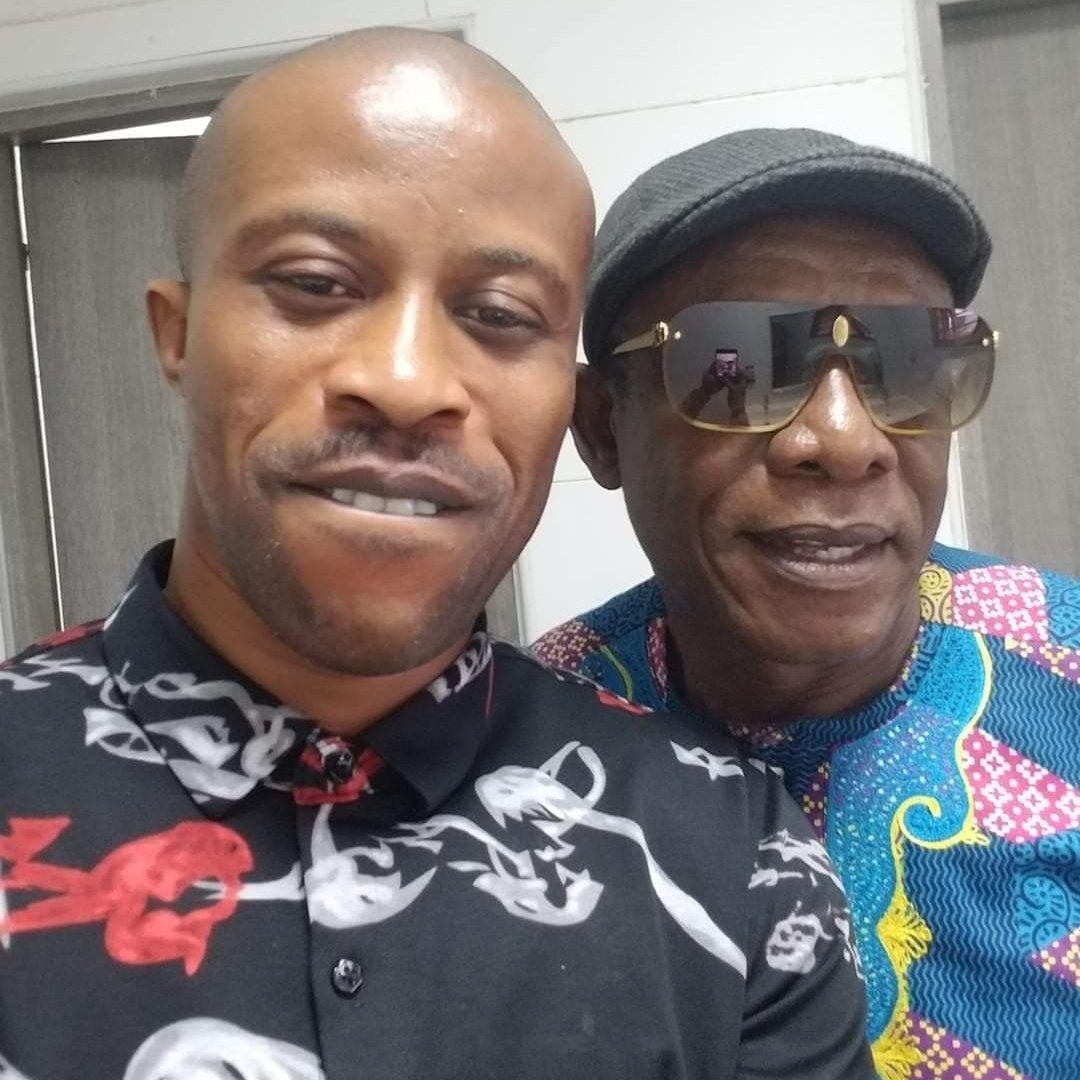OtosinDe's tweet photo. Longevity gold himself with big friend Nkem Owoh somewhere in Nigeria. https://t.co/S32KK8HGE9