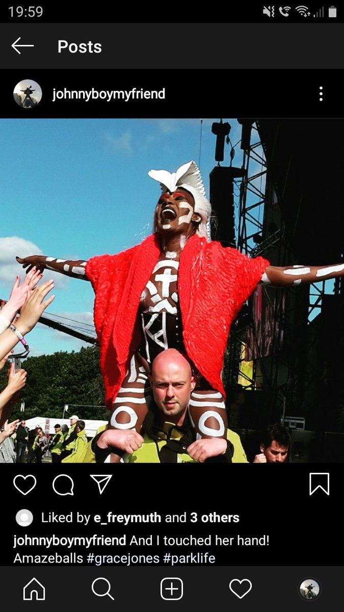 John_Oneill4's tweet photo. @Sacha_Lord @Parklifefest Seeing and touching this icon ❤ @1c66f01482114a5 https://t.co/DSYHOwAXWJ