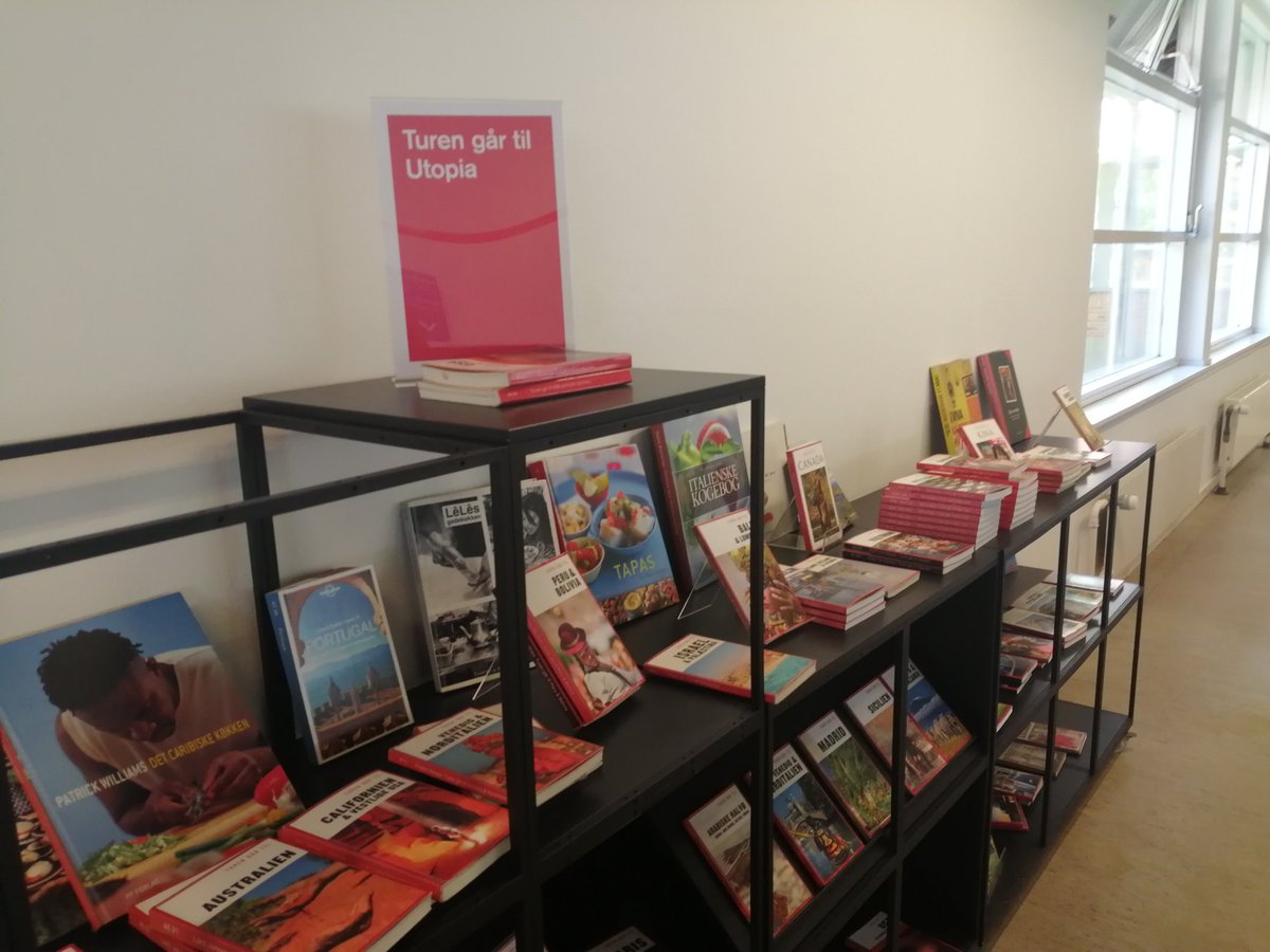 RoskildeBib's tweet photo. Drøm dig ud i verden #dklit #AlleTidersRoskilde https://t.co/9A7dEH2ov5
