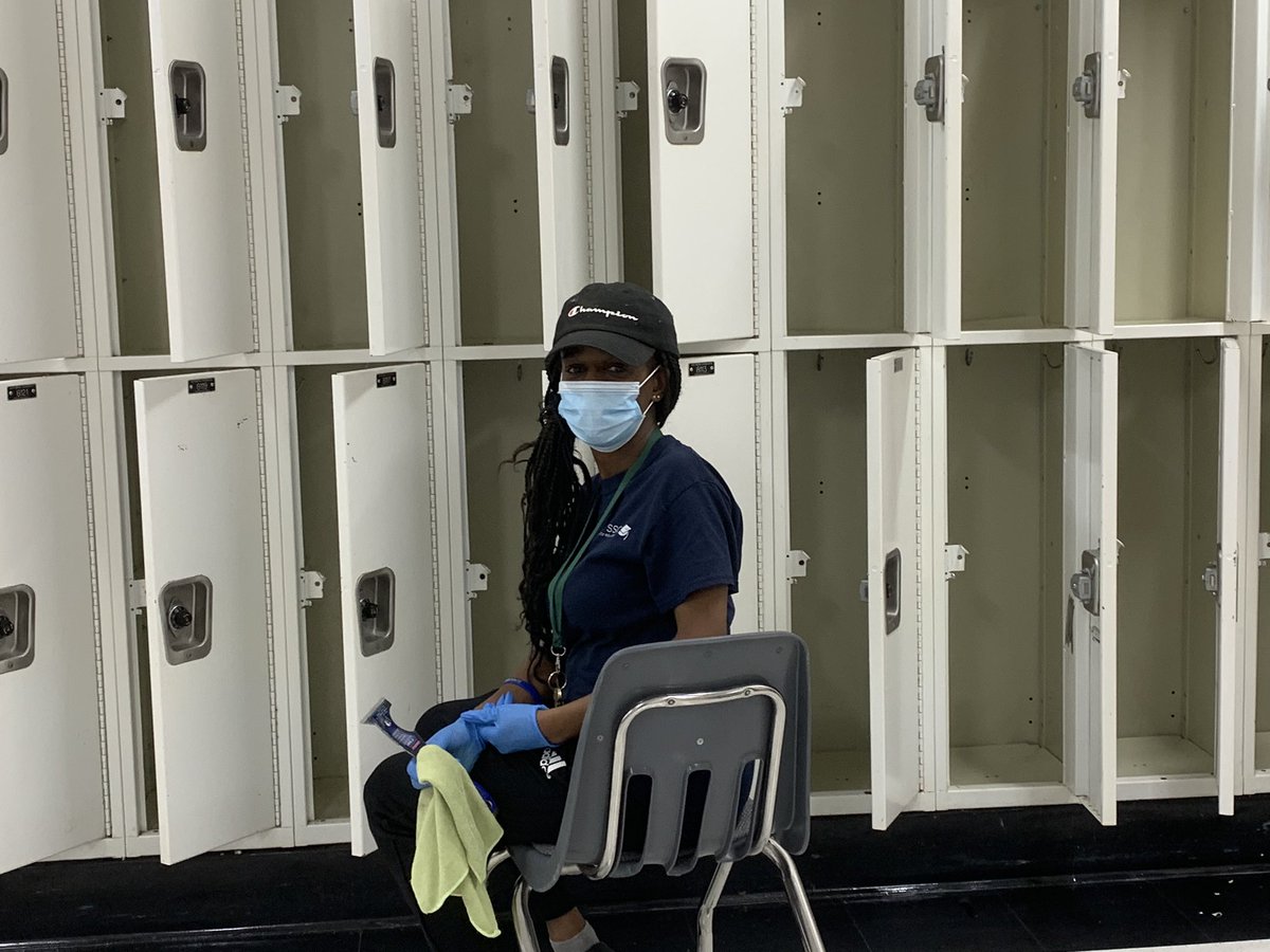 DutchtownMs_HCS's tweet photo. The @DutchtownMs Custodial Staff is hard at work preparing lockers for the 2020-2021 school year! #TheWorkNeverStops #TheDMSWay https://t.co/66F4dAqCE0