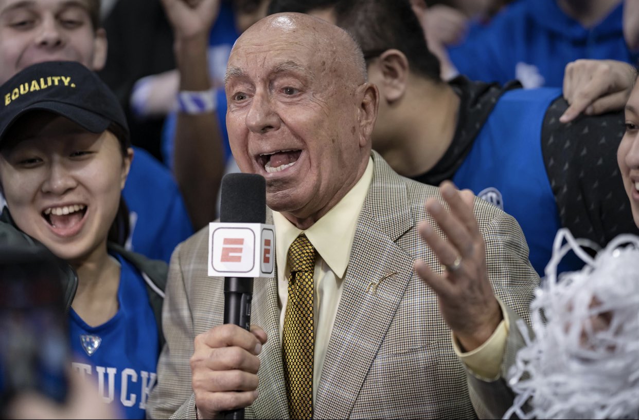 Happy Birthday today to Dick Vitale (81), Dave Parker (69), D Marco Farr (49), Tedy Bruschi (47) ... 