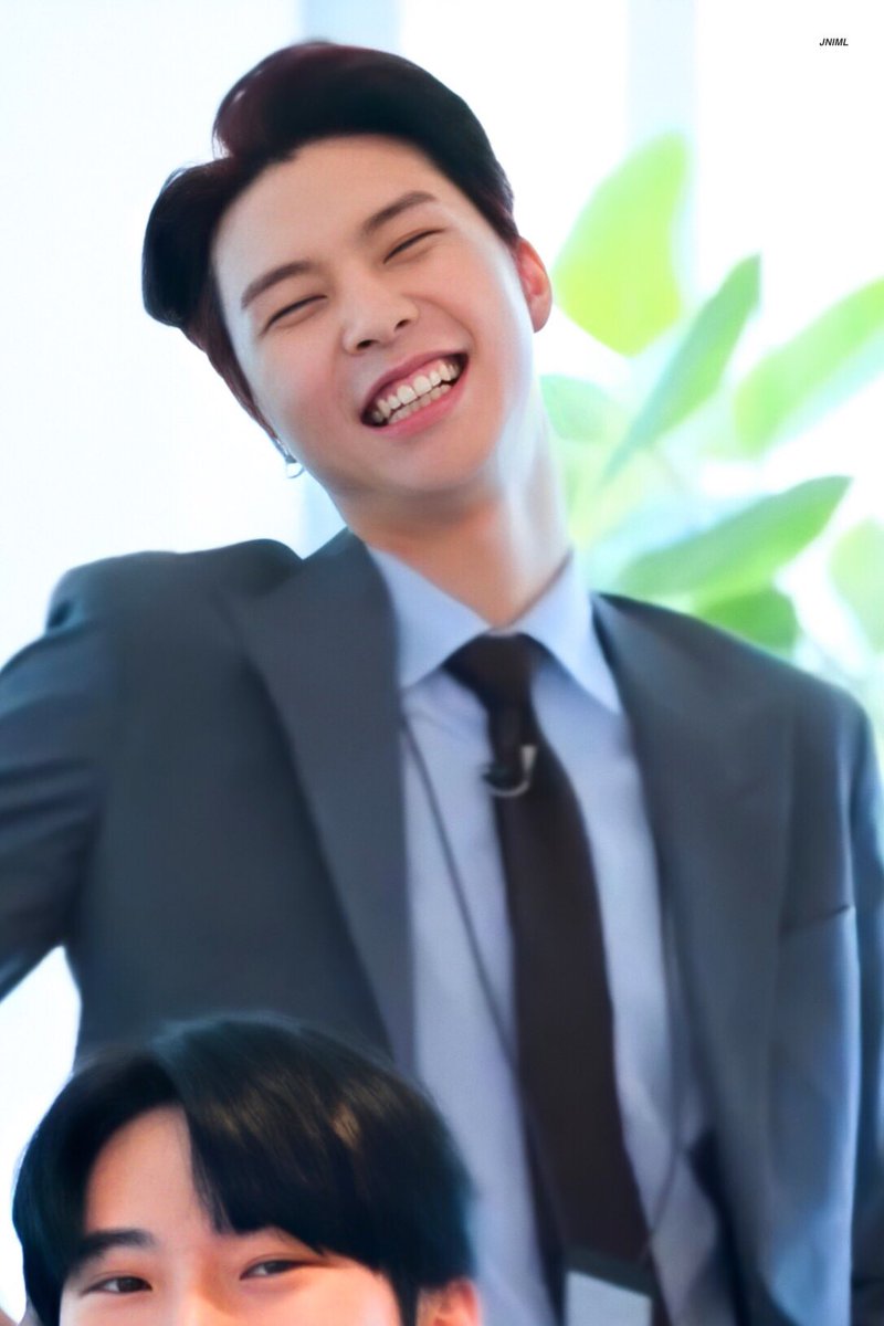 😊