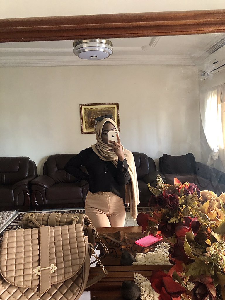 Jeanette Valjeanette Bintsidy Twitter