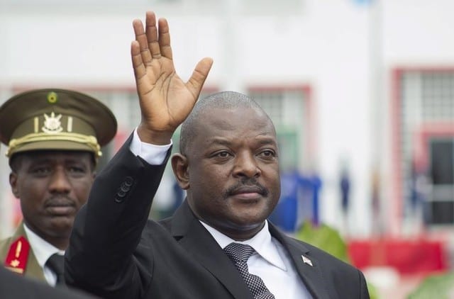 COjiambo's tweet photo. Rais wa Burundi Pierre Nkurunziza aaga dunia akiwa na miaka 55.
Taarifa ya serikali inasema amekumbwa na mshtuko wa moyo
@RadioCitizenFM  #Jarida7PM https://t.co/IlywDoPrbw