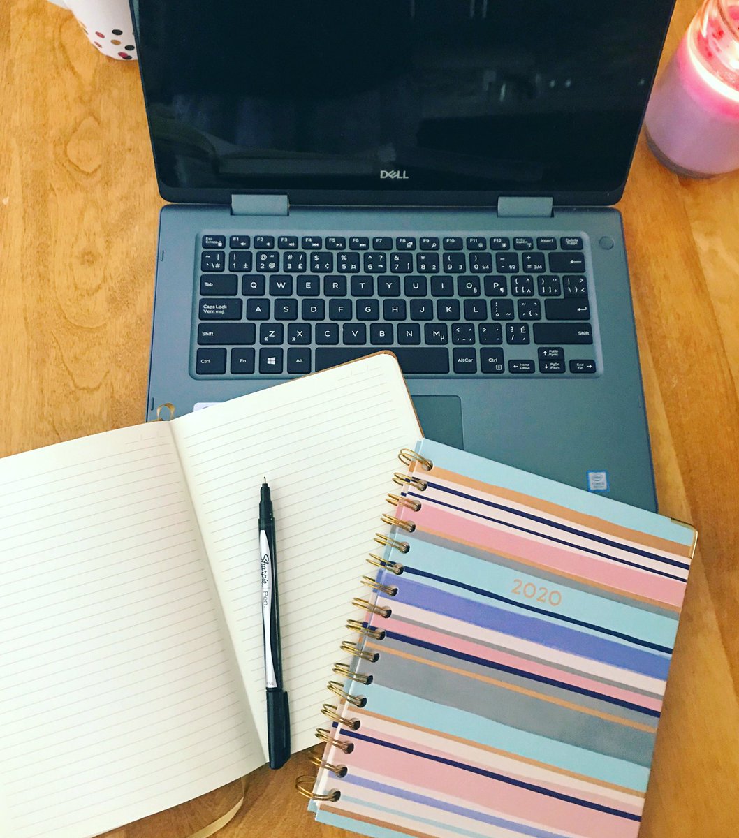 intentways's tweet photo. Blog with me! A little behind the scenes look + some fun facts:
• I love sitting outside to brainstorm
• Once inspired, I write tons at once
• Pretty stationary + candles have my ❤️ 
• I love to help others live frugally +  love their budget 💪
#bloggers #workspace #blog https://t.co/C1yN2iHLlr