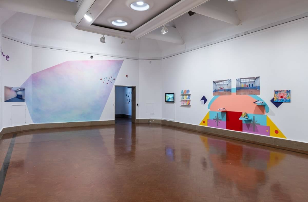 ArtGallerySoton's tweet photo. Glimpses of the amazing  @hospital_rooms exhibition featuring @Charley_Peters, @YukakoShibata &amp; #RyanMosley running when we closed our doors back in March. We are currently creating an online exhibition of the show, updates to follow. 📷 Damian Griffiths, courtesy Hospital Rooms https://t.co/l08EipMCOj