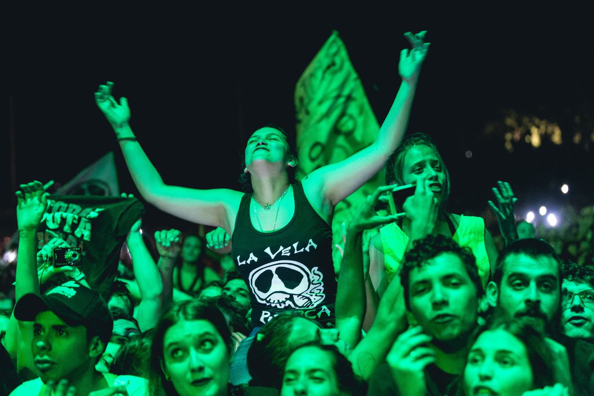 La Vela Puerca tweet media