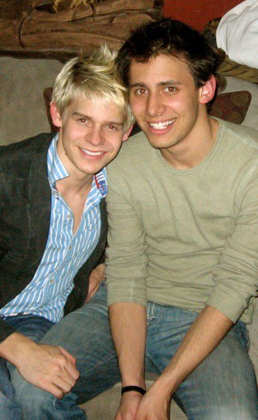 Andrew Keenan-Bolger tweet media