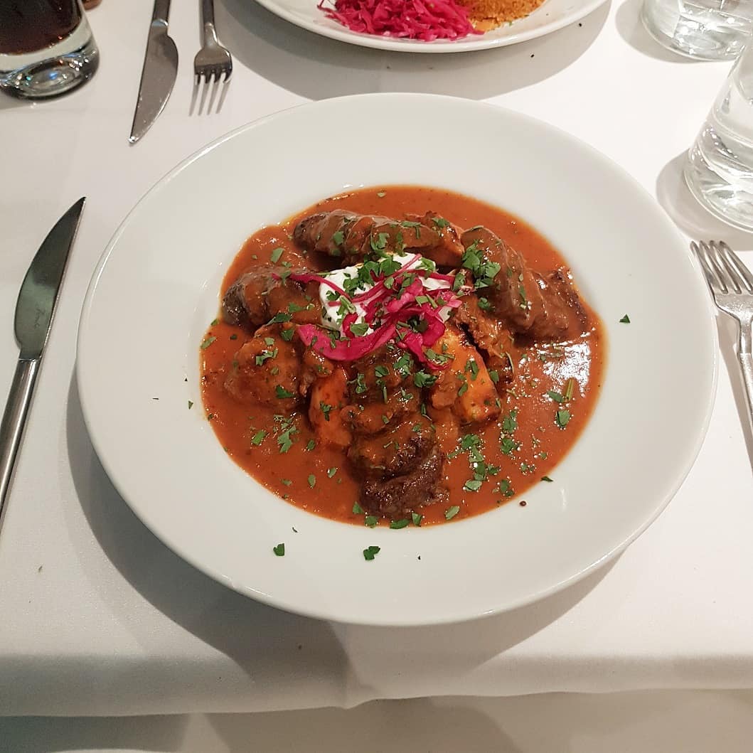 tasrestaurantuk's tweet photo. "What are you craving right now? For me it's this Iskender from Tas! Can't wait for Turkish restaurants to reopen!"
📷 @planandeat https://t.co/m0oCtKH3jz