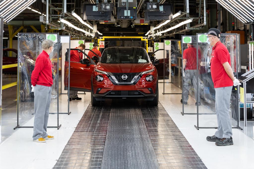 NissanUK's tweet photo. Our Sunderland plant has resumed production! After reviewing more than 5,000 processes to ensure safety at all times, it’s great to see cars rolling off the line again, including the next generation Nissan Juke. #MoveBeyond https://t.co/J6yApnkFWI