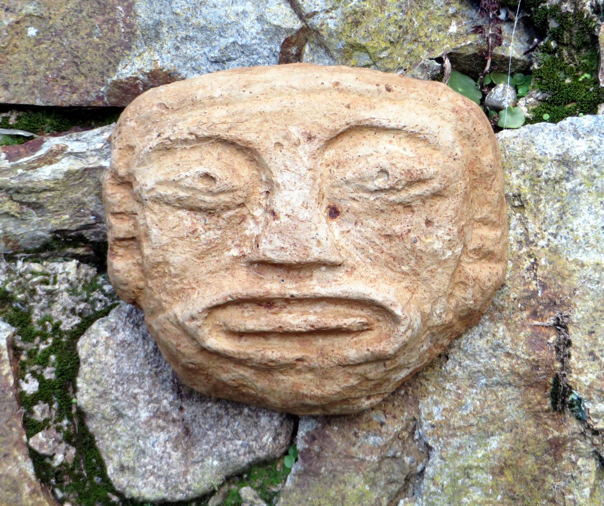 GillyTSculpture's tweet photo. Thanks for the kind words! ★★★★★ "Very cool and full of energy!" J B. https://t.co/adcDcqIaxb #etsy #stone #reconstructedstone #medievalhead #uglystonehead #celticstonehead #irishart #irishdesign #oldart #stonecomposite https://t.co/SwM8u5wZYB