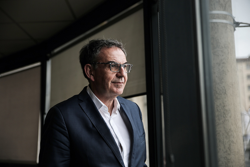 Elections métropolitaines de Lyon : Kimelfeld défie Bernard et Buffet pour un débat sur l'économie dlvr.it/RYJ3Gz