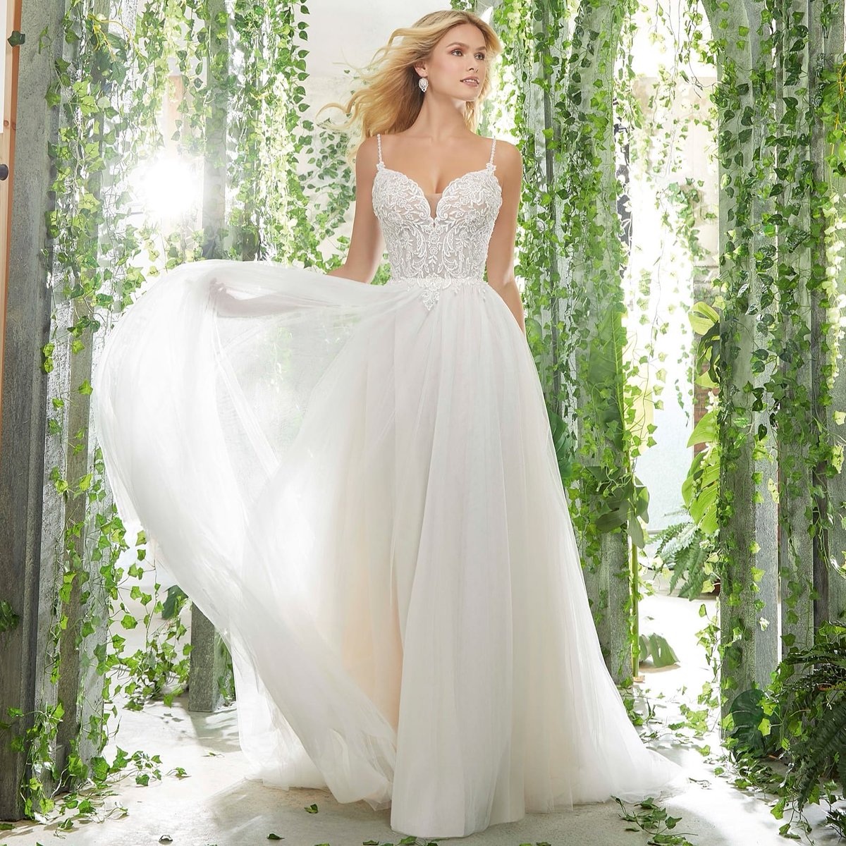 Collezioni Sposa Glamour❤️
Scoprila sul nostro sito atelierglamour.it
Per info e appuntamenti:
☎️011295898
📲3470676762
💻atelierglamourtorino@gmail.com 
#atelierglamoursposa #nuovecollezioni #sposa2020 #atelierglamour #sposatorino #torinosposa #ateliertorino #love