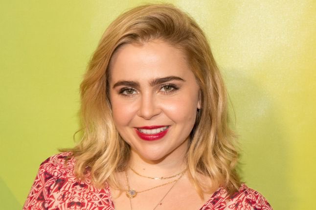 Happy birthday Mae Whitman 