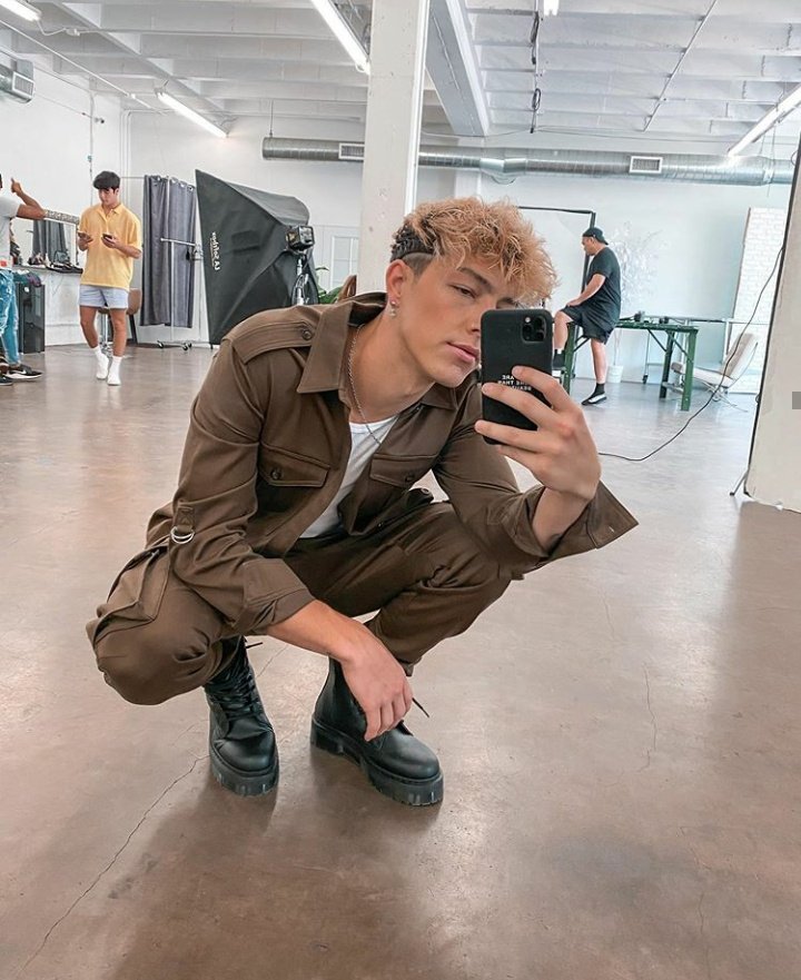 woke up and he was the first thing on my mind😌💖