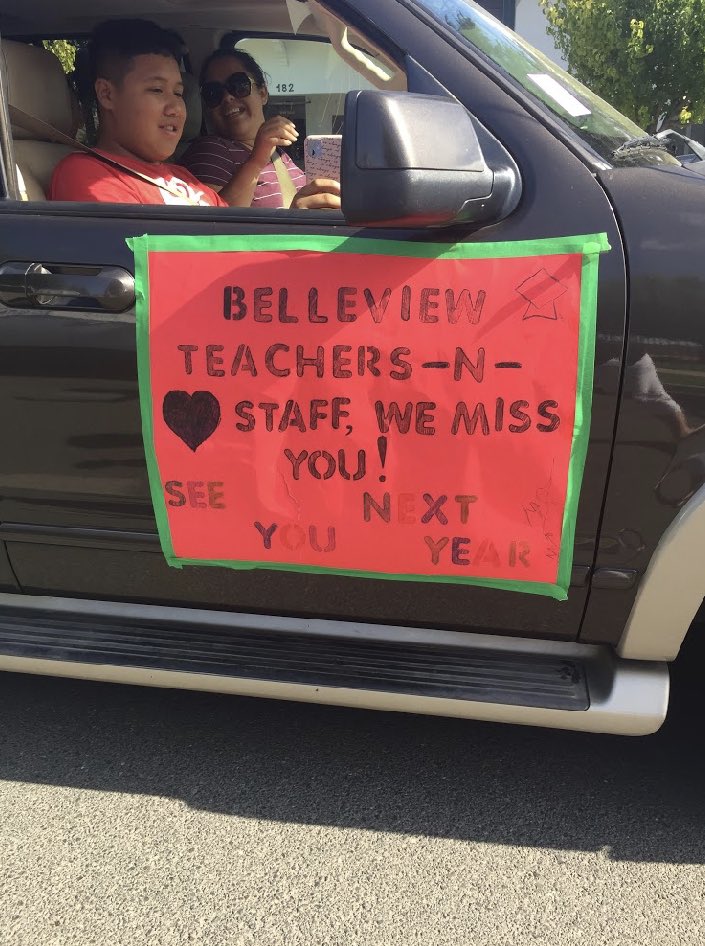 BelleviewDogs's tweet photo. Belleview Families sure know how to join a parade! We can’t wait to see you again... We miss you, too! https://t.co/fJoWlofXGH