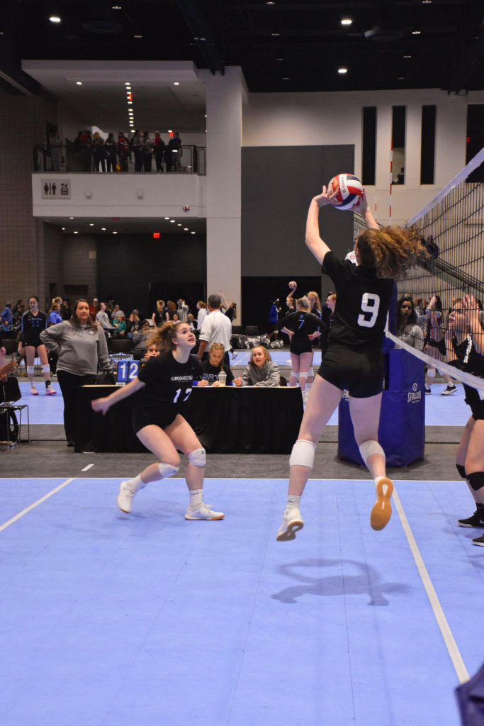 carolinaedgevb's tweet photo. Player spotlight on Emma Vacha 16U! 

Why Edge? 

After the first open gym, I just felt comfortable in the atmosphere. I loved how the coaches immediately helped me out with my hitting and blocking. https://t.co/S2PwcxO1Px
